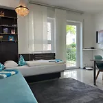 Apartment11 *