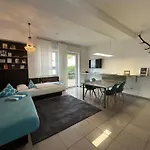Apartment11 Appartamento *